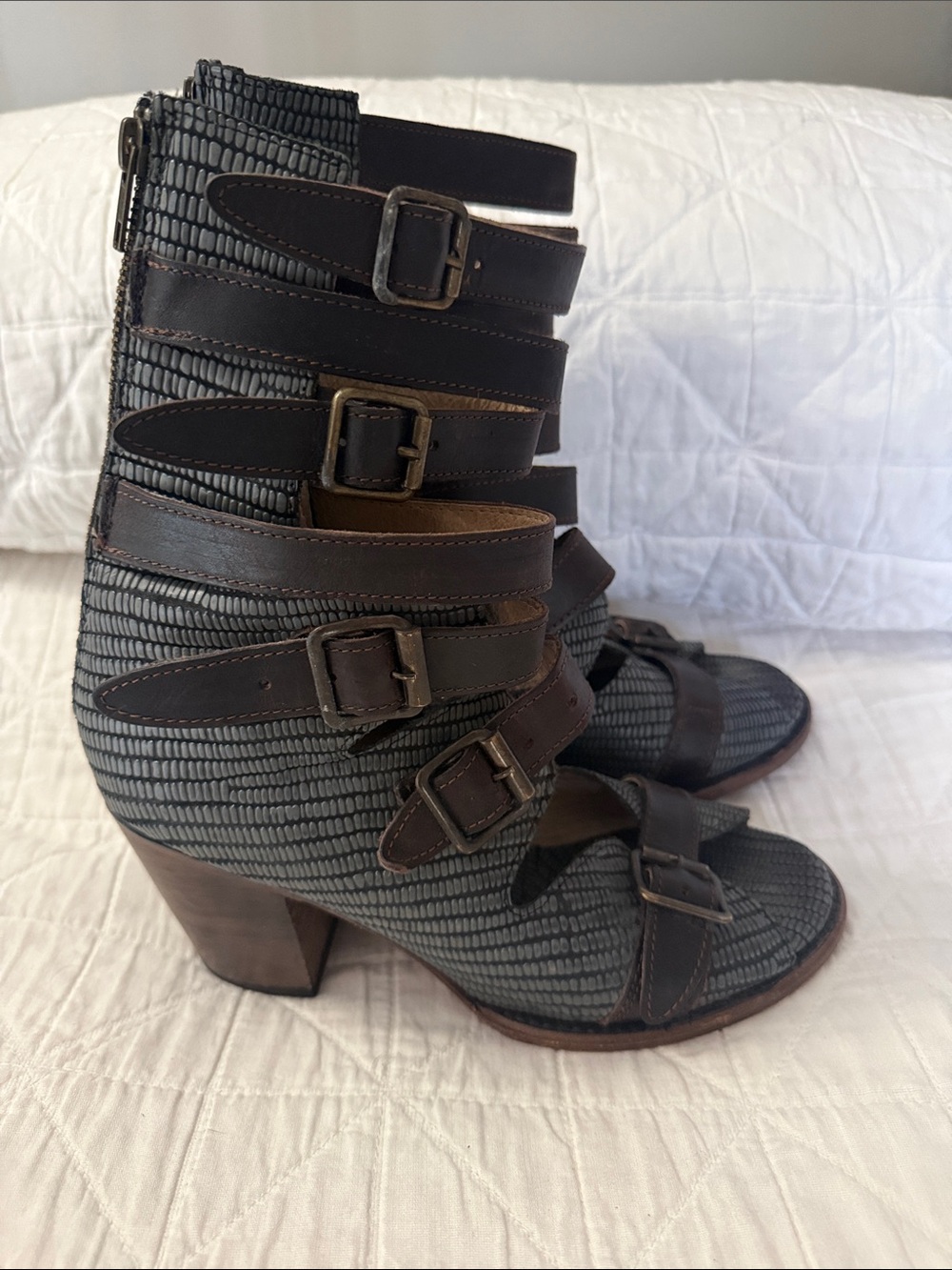 Freebird by Steven Brown Leather Strappy Gladiator Sandals- Size 10 - Picture 2 of 7